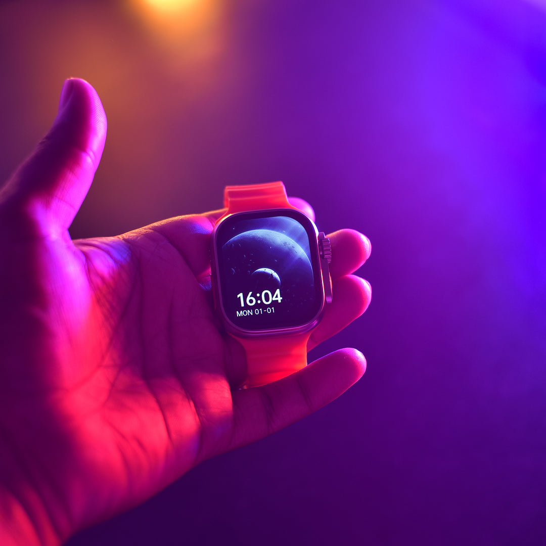 Ultra 7-in-1 Smart Watch – Bluetooth Calling, Fitness & Health Tracking, ECG, Voice Assistant, Wireless Charging, IP67 Waterproof
