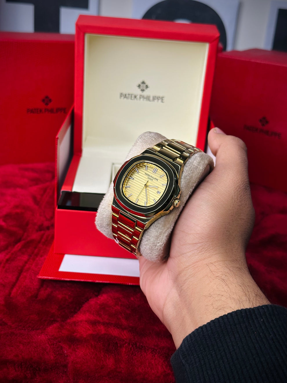 Patek Philippe Shine – Premium Heavy Chain Watch with Luxurious Shine & VIP Feel