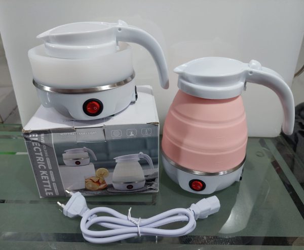 Foldable Travel Electric Kettle – Compact 600W Silicone Teapot Water Heater | 0.6L Collapsible Design for Home, Hotel & Outdoor Use | Boil-Dry Protection, One-Button Operation | 220V