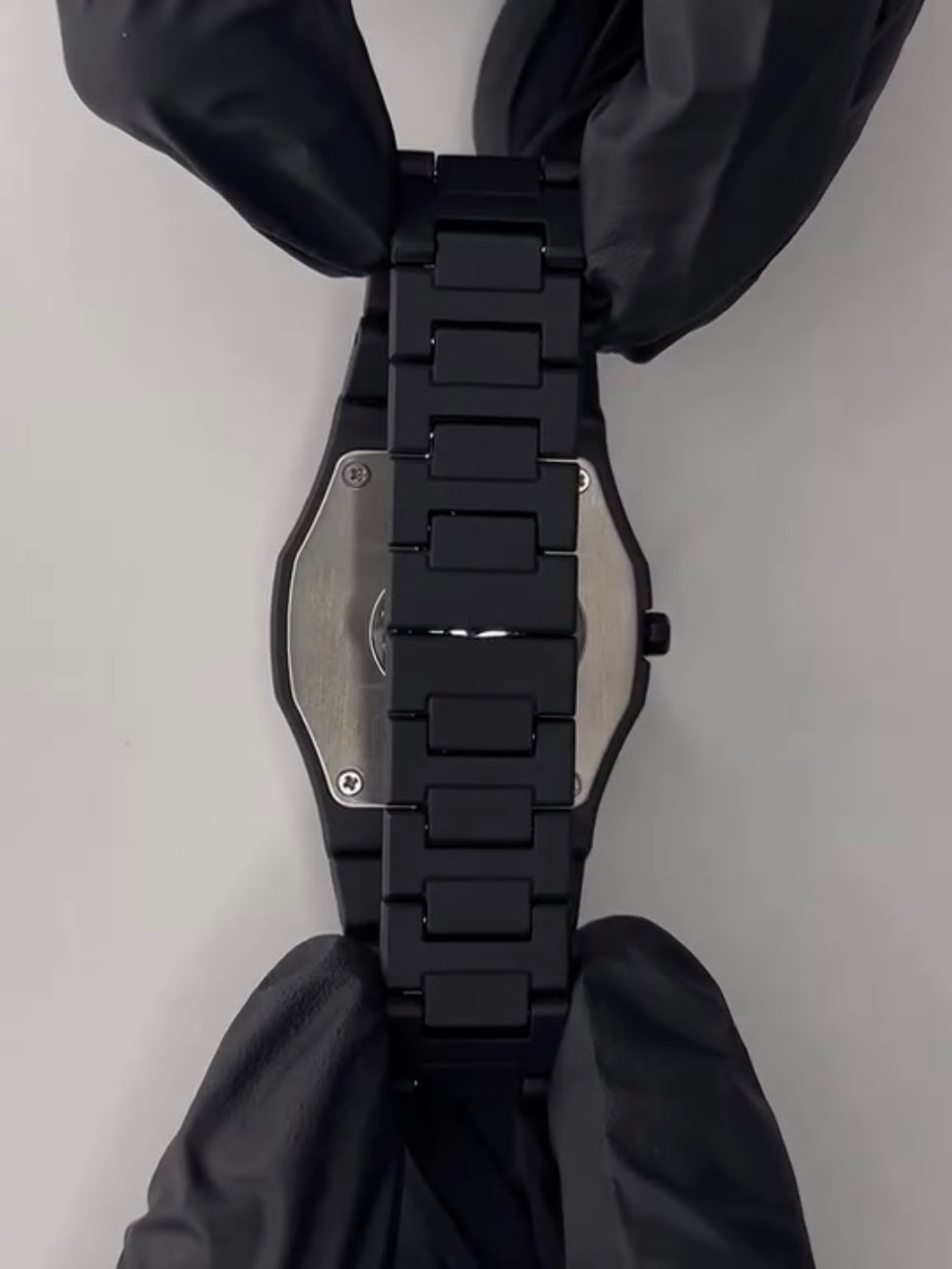 Arabic Aura All Black Watch – Sleek Lightweight Timepiece with Luxury Fiber Chain Strap & Arabic Dial | Bold, Modern & Trending